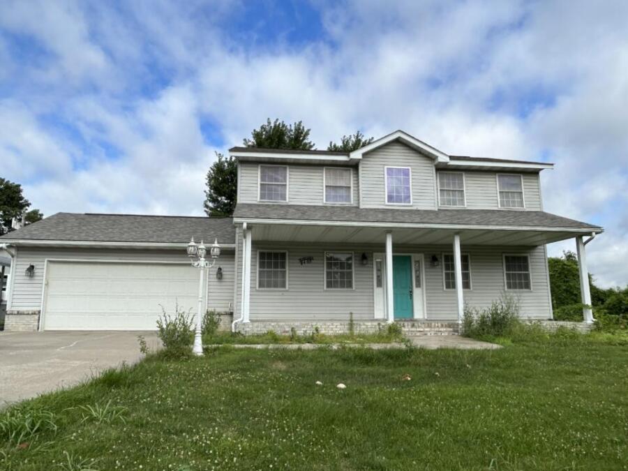 8405 Triple Lakes Road