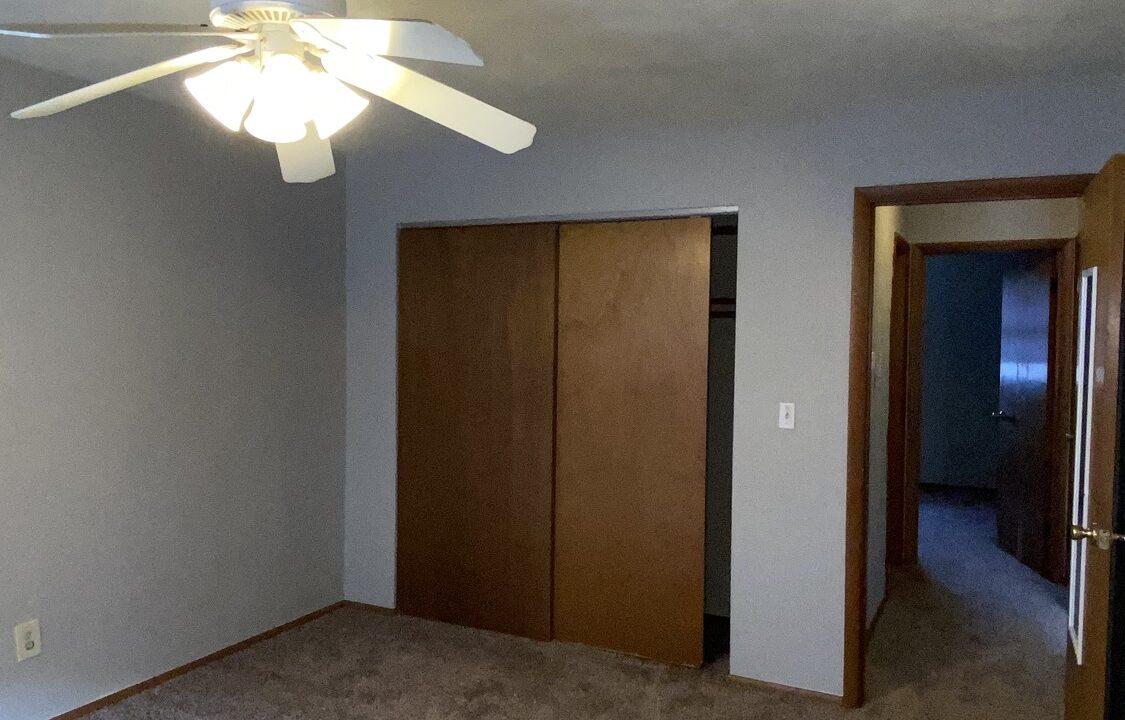 06-Bedroom 1