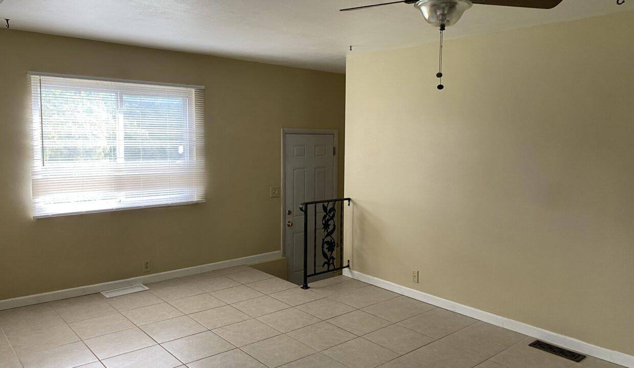 05-Dining Room