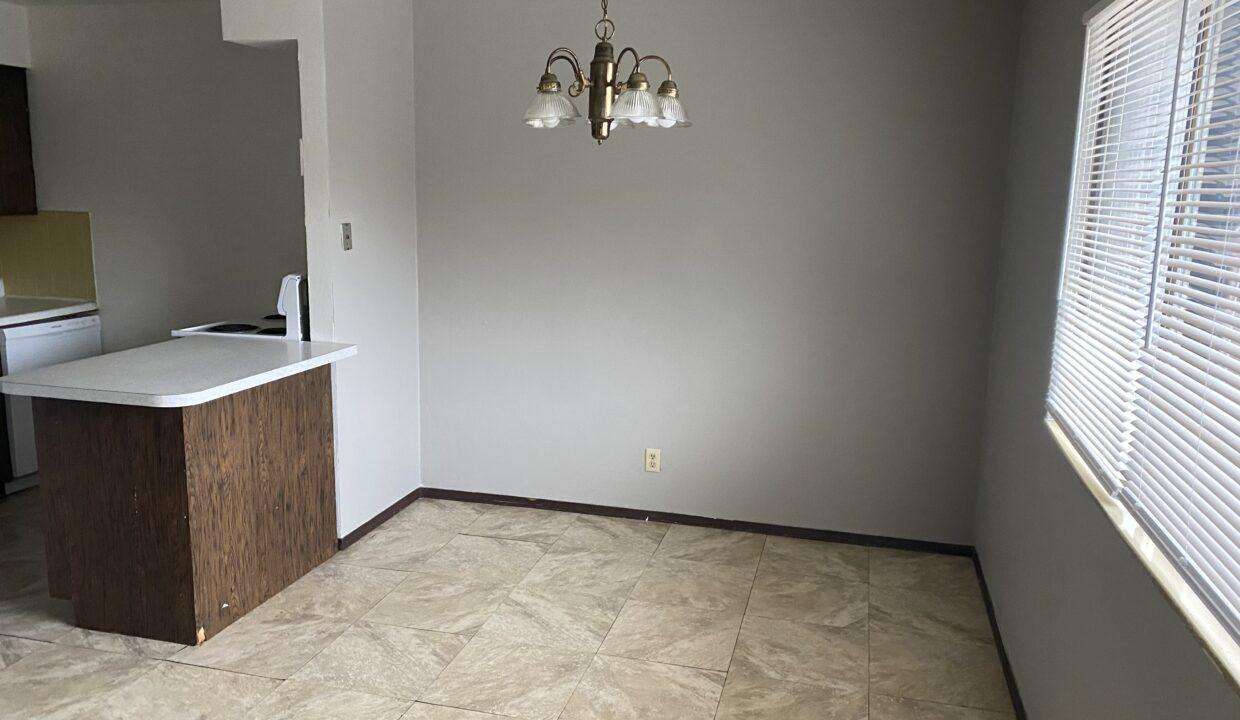 04-Dining Room