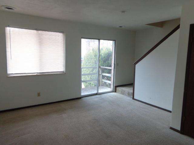 02-Living Room