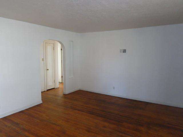 03-Living Room