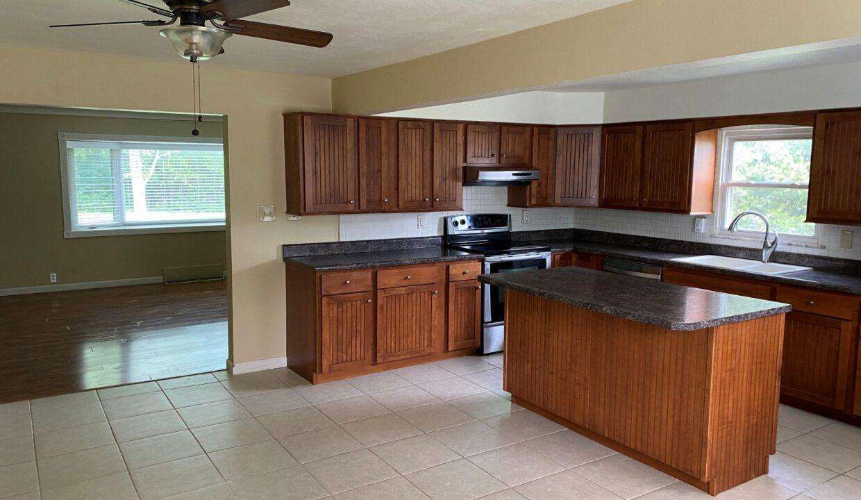 08-Kitchen