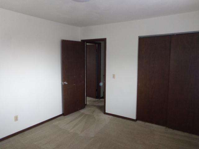 13-Bedroom 2
