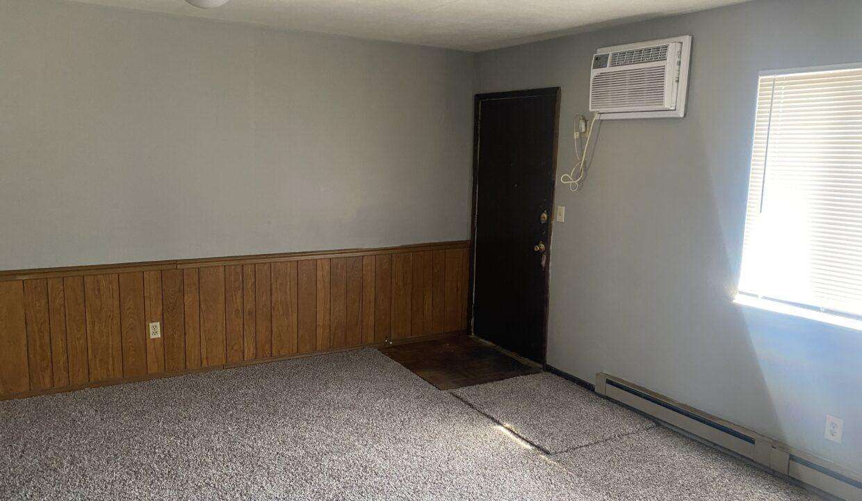 04-Living Room