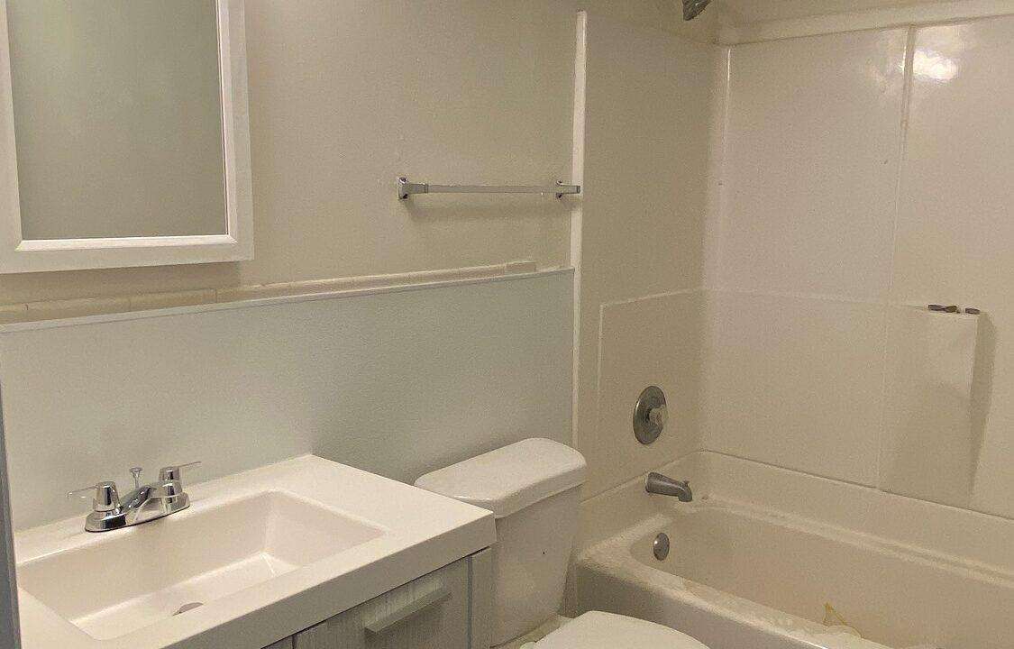 07-Bathroom