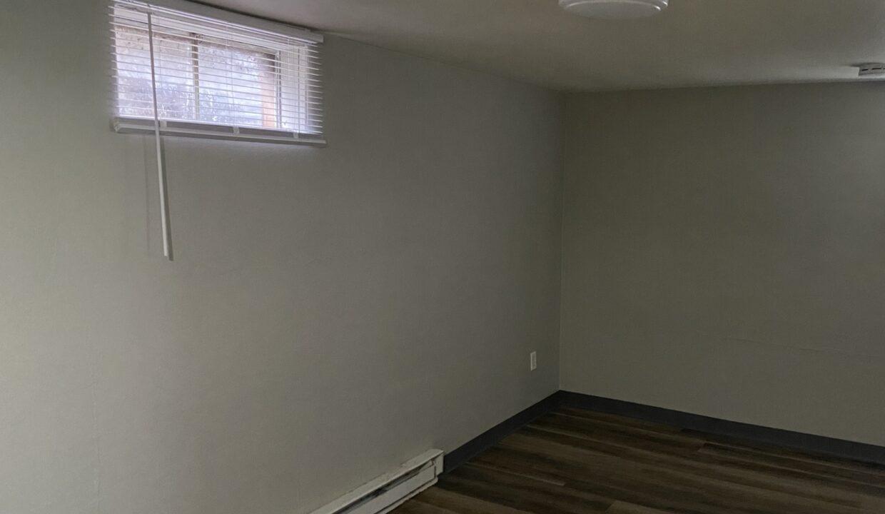 07-Bedroom