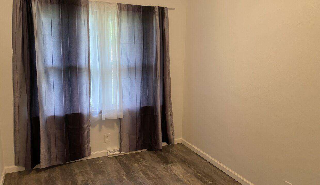 09-Bedroom 2