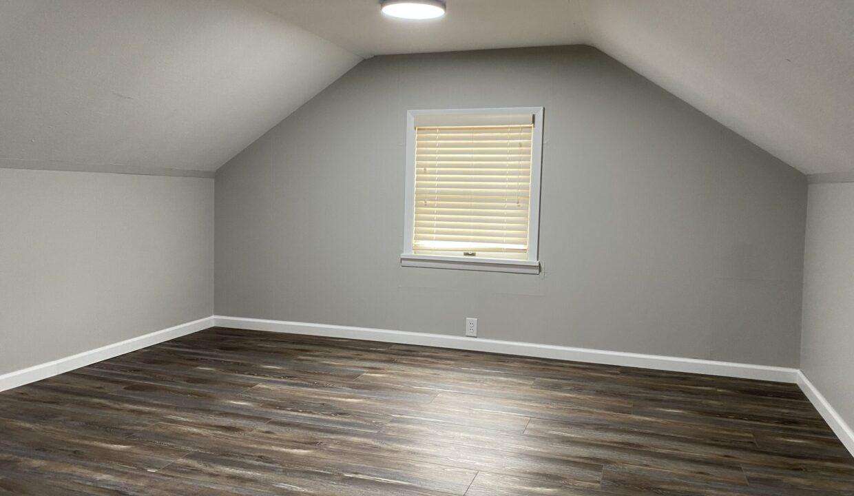 16-Bedroom 4