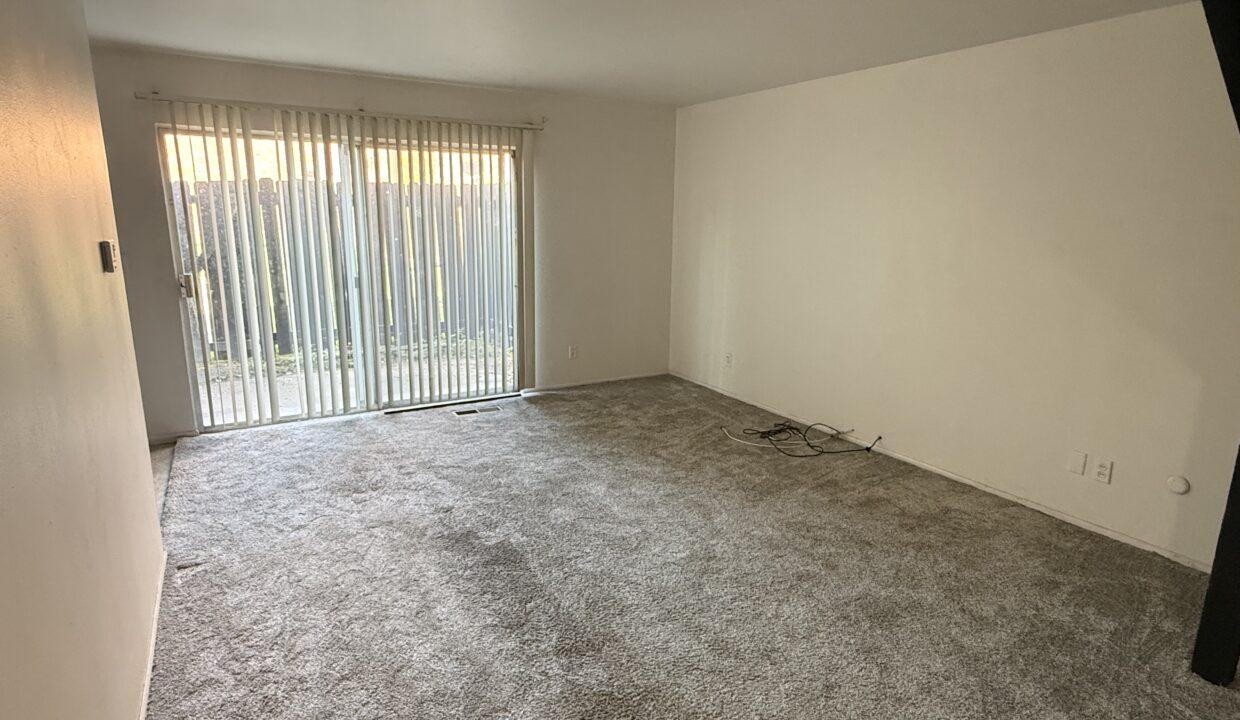 02-Living Room
