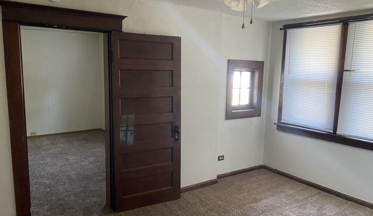 05-Bedroom
