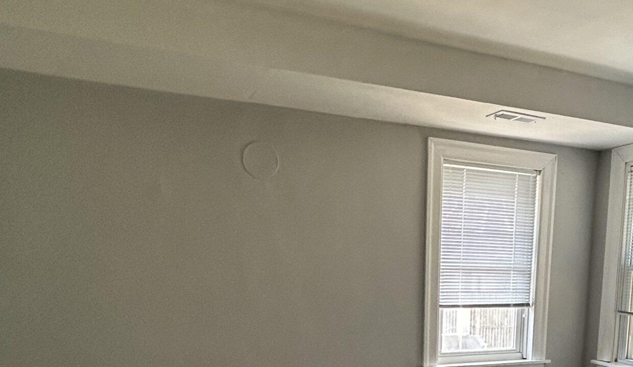 02-Living Room
