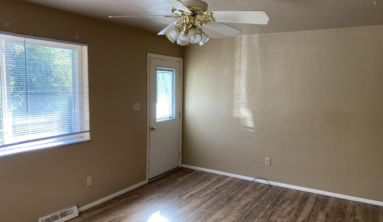 03-Living Room