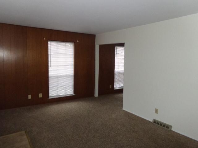 03-Living Room