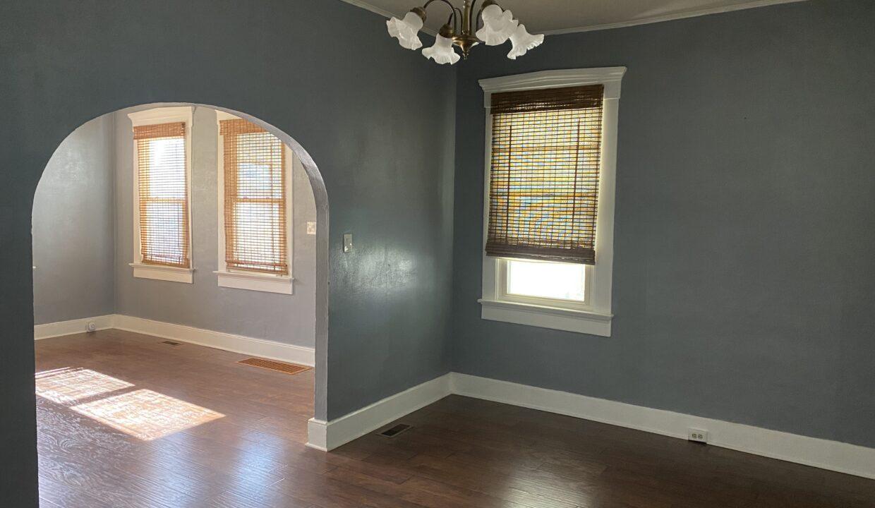 04-Dining Room