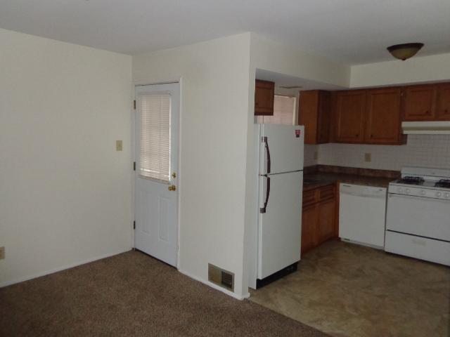 06-Dining Room