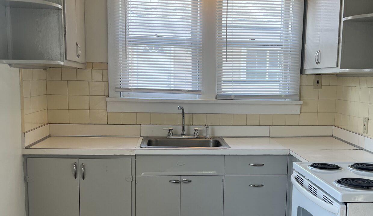 06-Kitchen