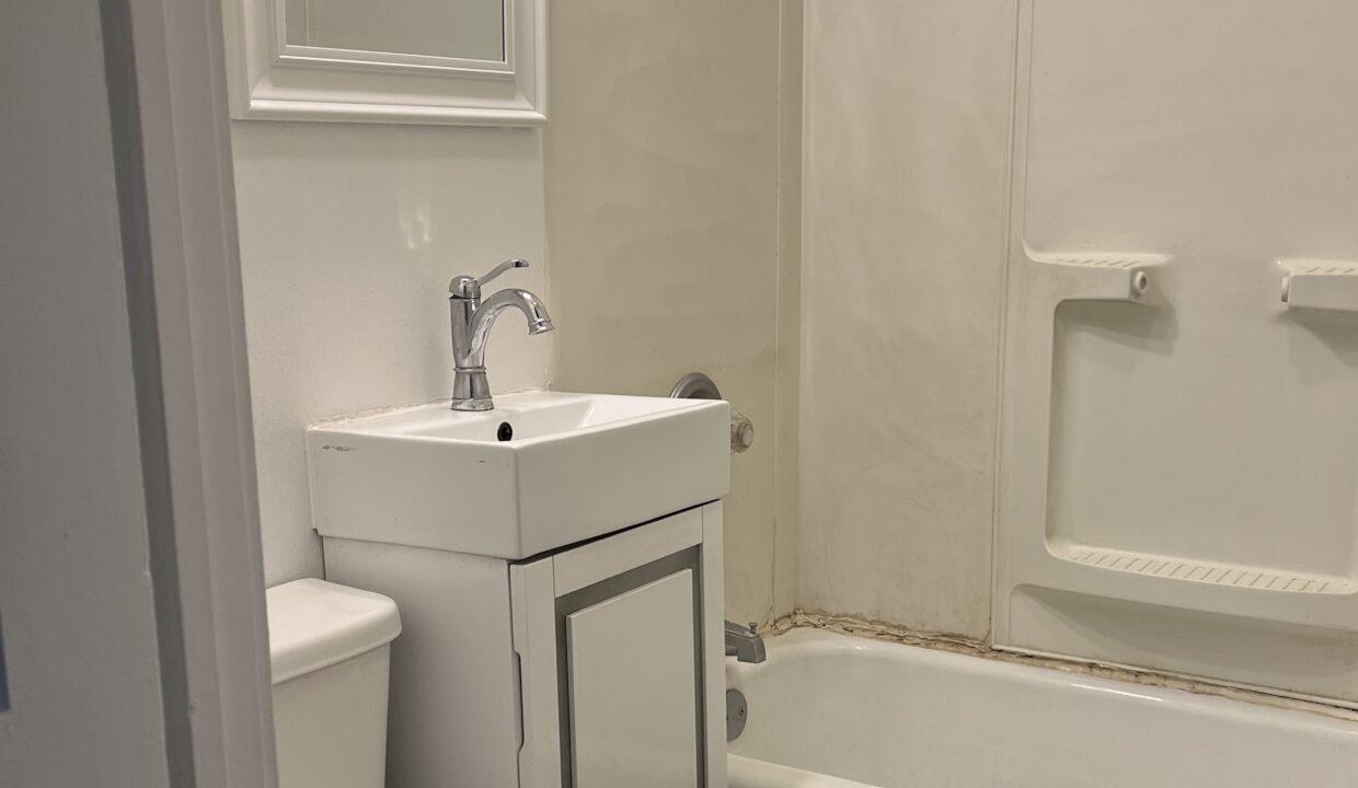 07-Bathroom