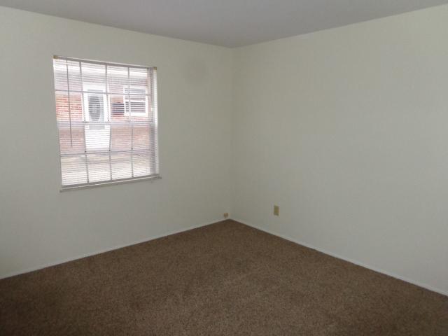 10-Bedroom 2