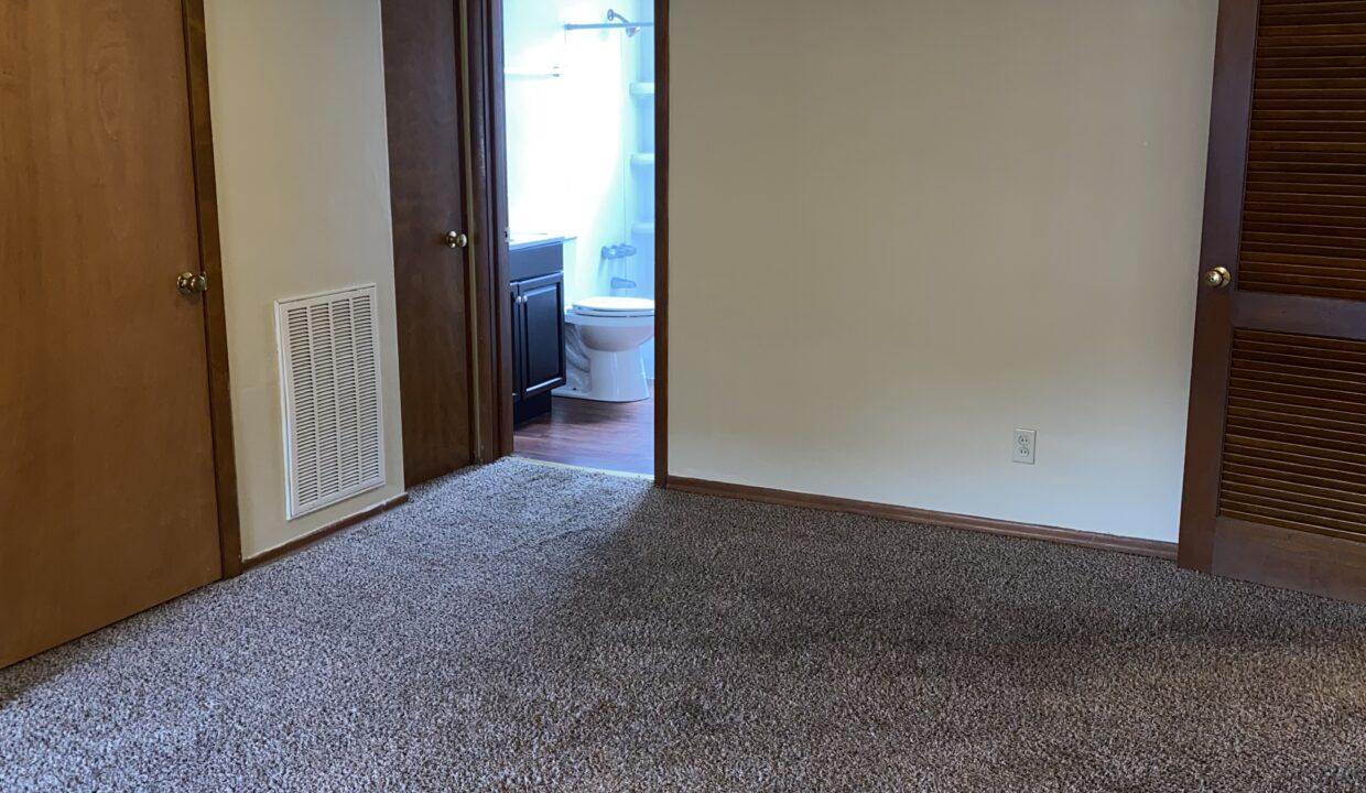 4-Bedroom